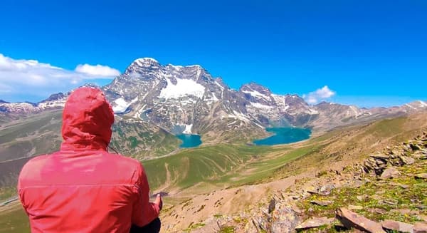 Gangabal Twin Lakes Trek