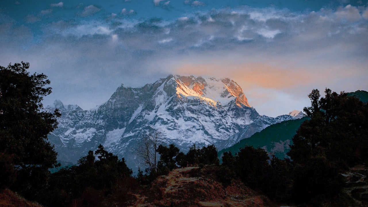 deoriatal chandrashila trek in october