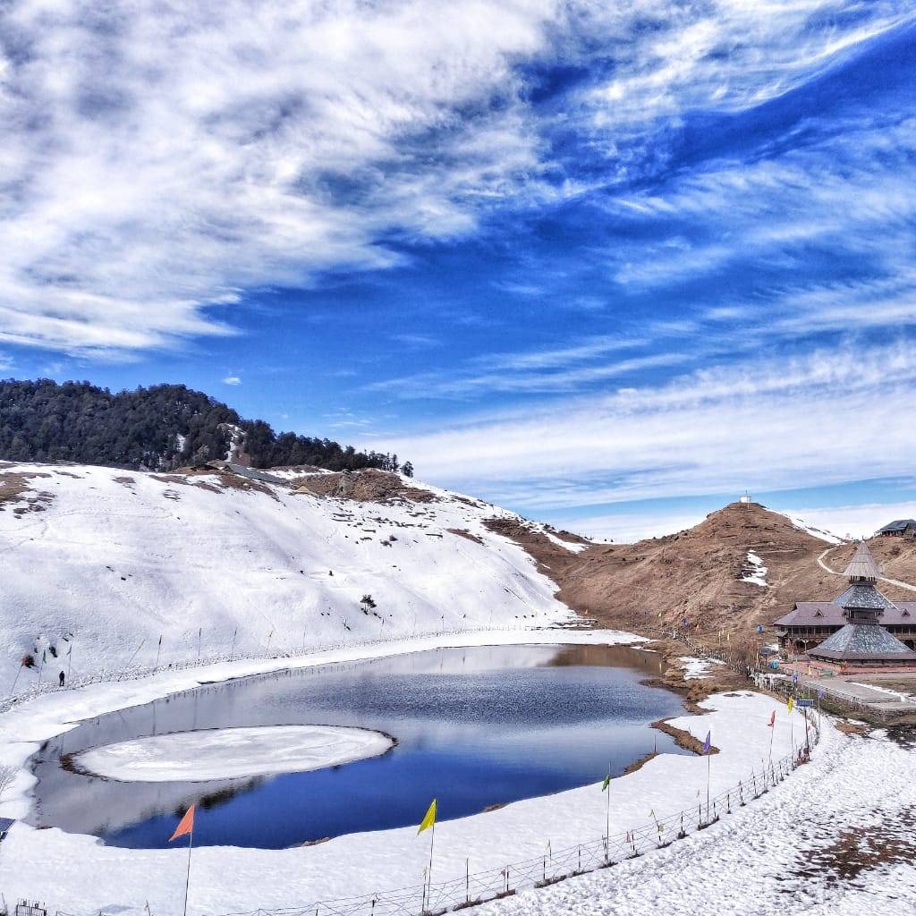 prashar lake trek distance from delhi