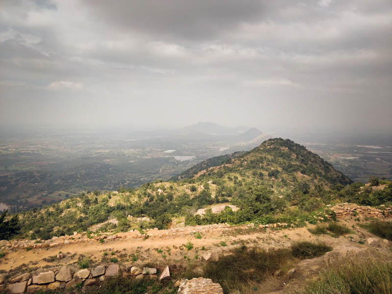 Makalidurga Trek - Bangalore- Plan The Unplanned