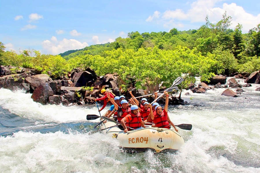 Dandeli Rafting weekend getaways around Bangalore