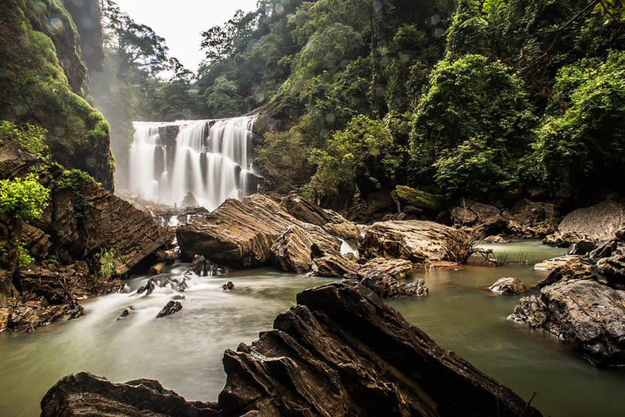 Sathodi Falls guide to dandeli
