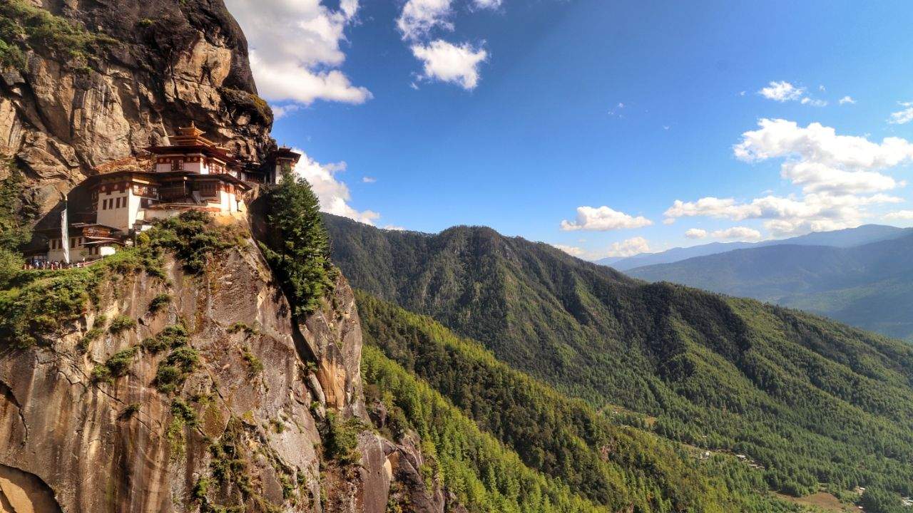 Bhutan Cultural & Hiking Trip - Bhutan Cultural Hiking Experiecne  Plan The UnplanneD 2