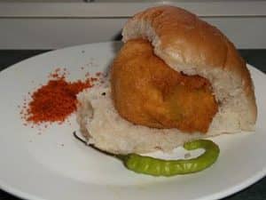 Vada pav