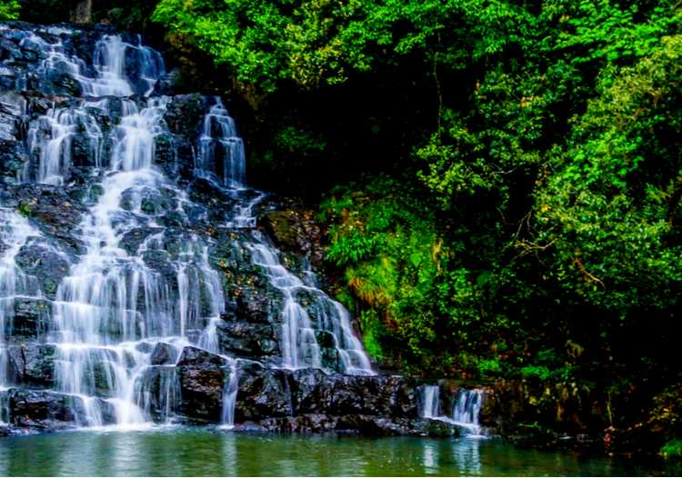 Elephant-Falls-Meghalaya-Plan-The-Unplanned