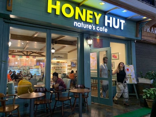 Honey Hut Cafe | Rishikesh | Plan The Unplanned